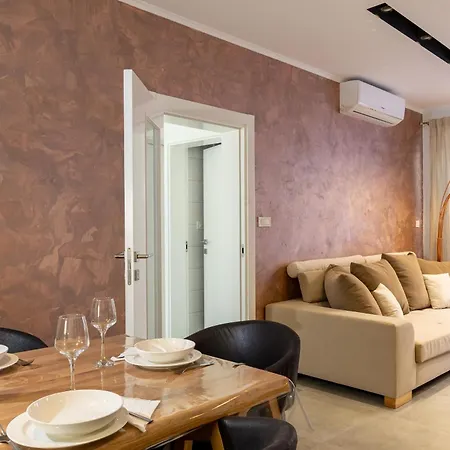 Apartment Island Breeze Oasis By Belmont Realty
