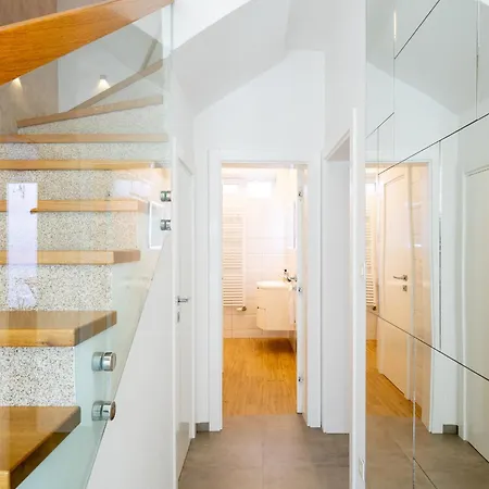 Apartment Island Breeze Oasis By Belmont Realty