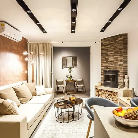 Island Breeze Oasis By Belmont Realty